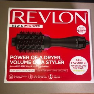 Revlon Hair Dryer and Brush One-Step Volumizer